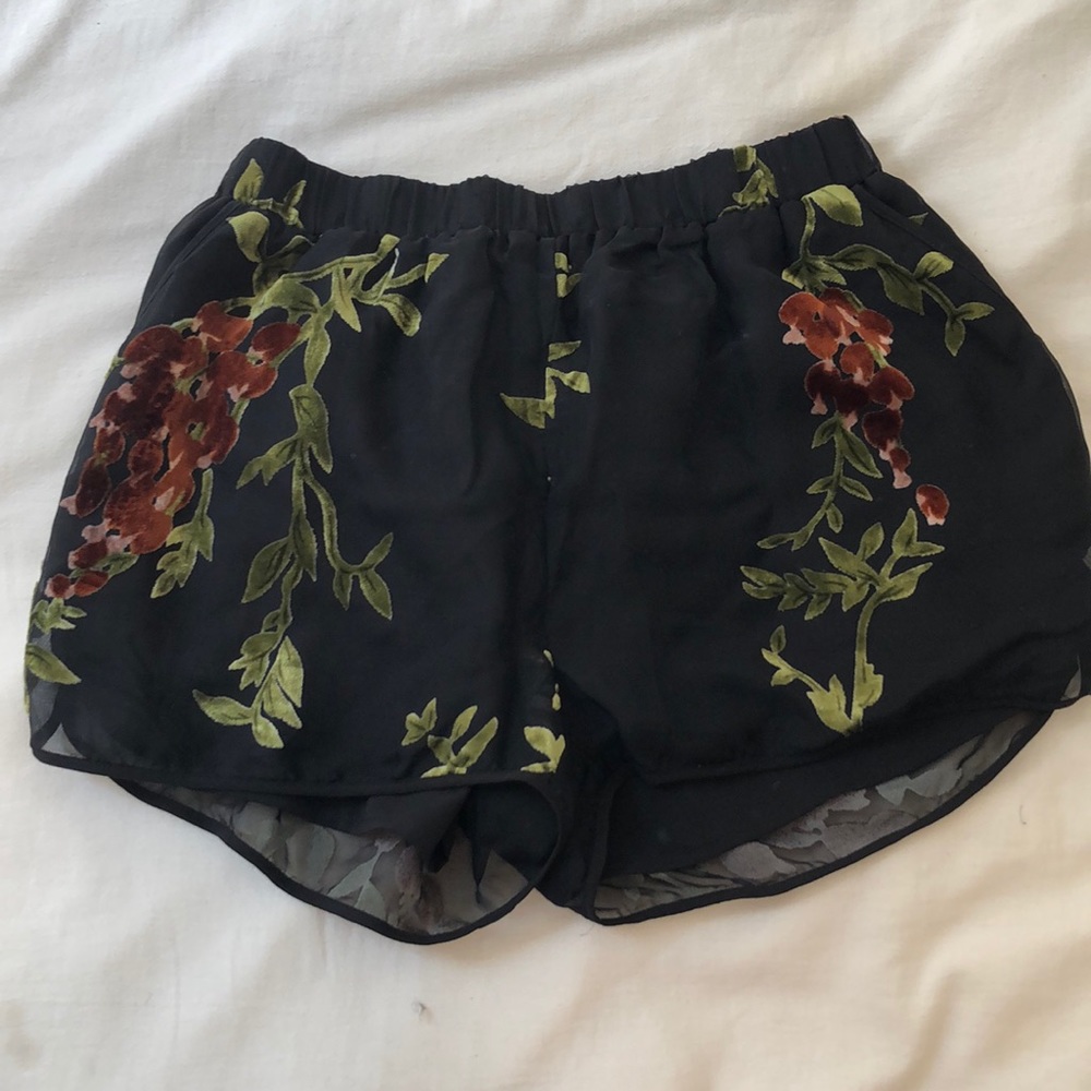 Zara Velvet Pattern Shorts